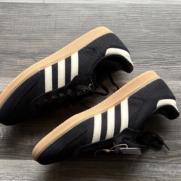 Adidas Samba OG NWT - Picture 3 of 6